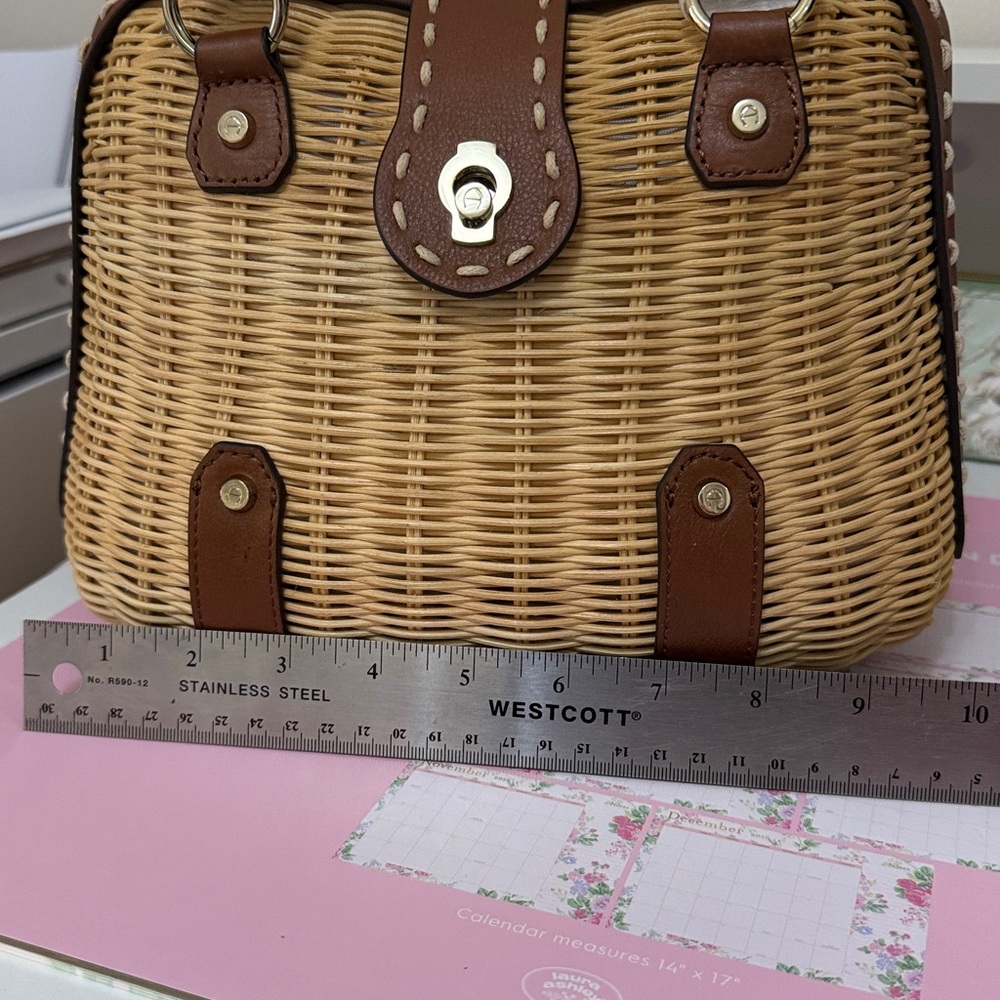 Etienne Aigner Woven Rattan Satchel Handbag in Tan and Brown - Picture 11 of 16